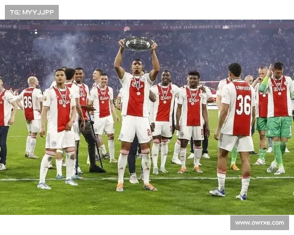 荷甲海伦芬队推出智能球衣 可实时监测球员体征数据提升竞技表现