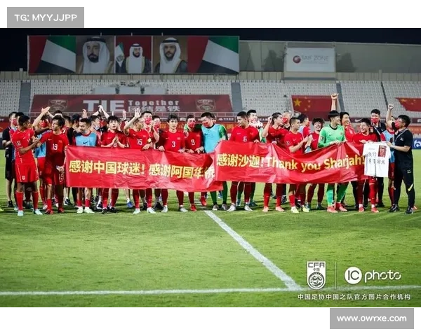 乌拉圭甲佩纳罗尔新帅首战失利 球迷挂横幅呼吁主席辞职 乌拉圭甲佩纳罗尔新帅首战失利 球迷挂横幅呼吁主席辞职